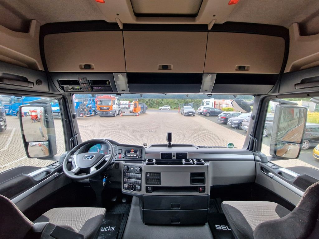 Tractor unit MAN TGX 18.500 4X2 BLS / Retarder / Xenon: picture 21