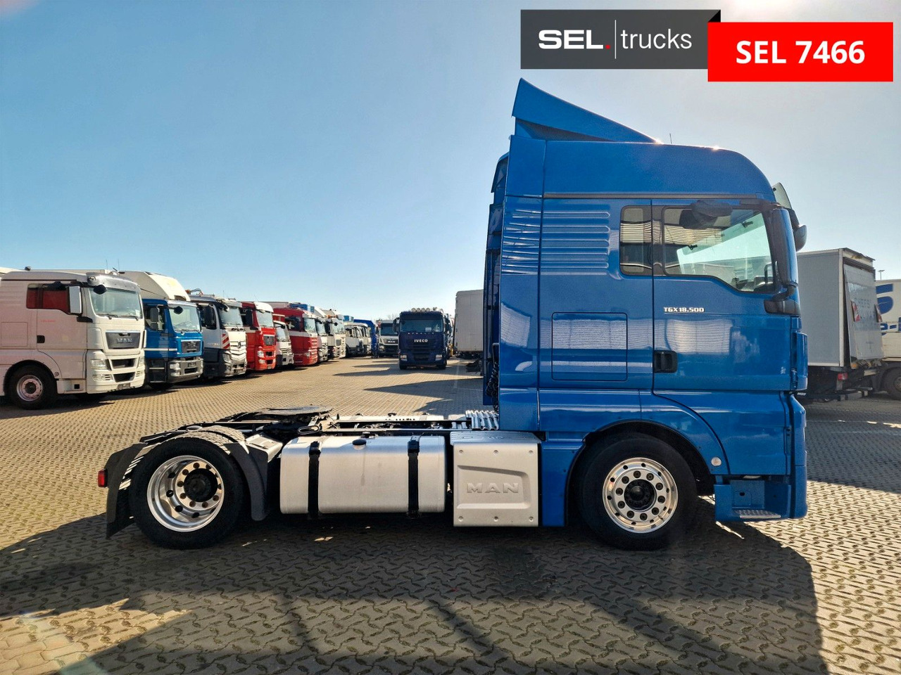 MAN TGX 18.500 4X2 LLS-U / Standklima / Xenon / Navi - Tractor unit: picture 4 MAN TGX 18.500 4X2 LLS-U / Standklima / Xenon / Navi - Tractor unit: picture 4