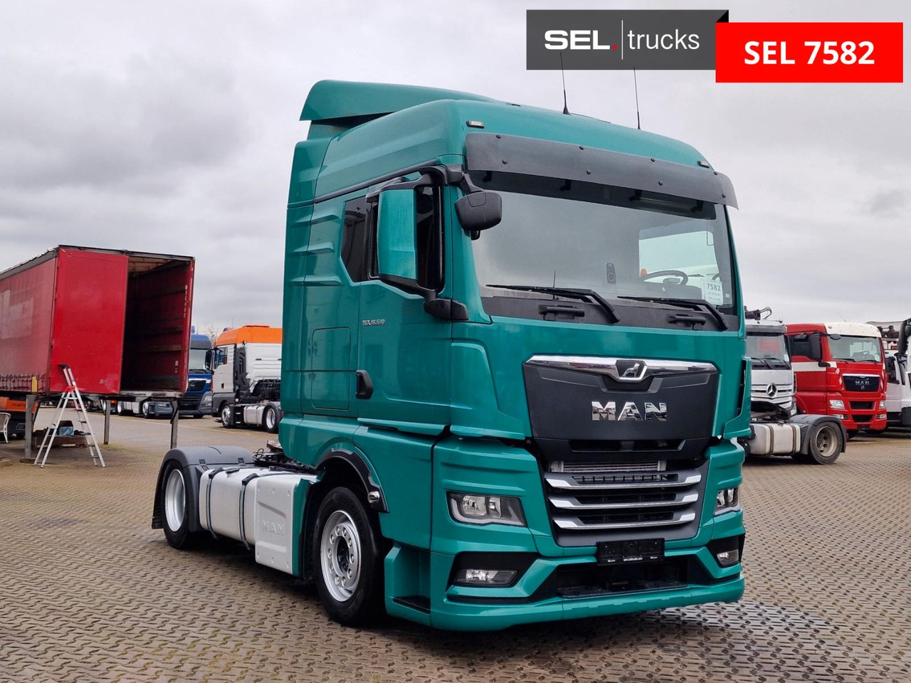 MAN TGX 18.510 4x2 LL SA / Retarder / Hubkupplung MAN TGX 18.510 4x2 LL SA / Retarder / Hubkupplung - Tractor unit: picture 3 MAN TGX 18.510 4x2 LL SA / Retarder / Hubkupplung MAN TGX 18.510 4x2 LL SA / Retarder / Hubkupplung - Tractor unit: picture 3