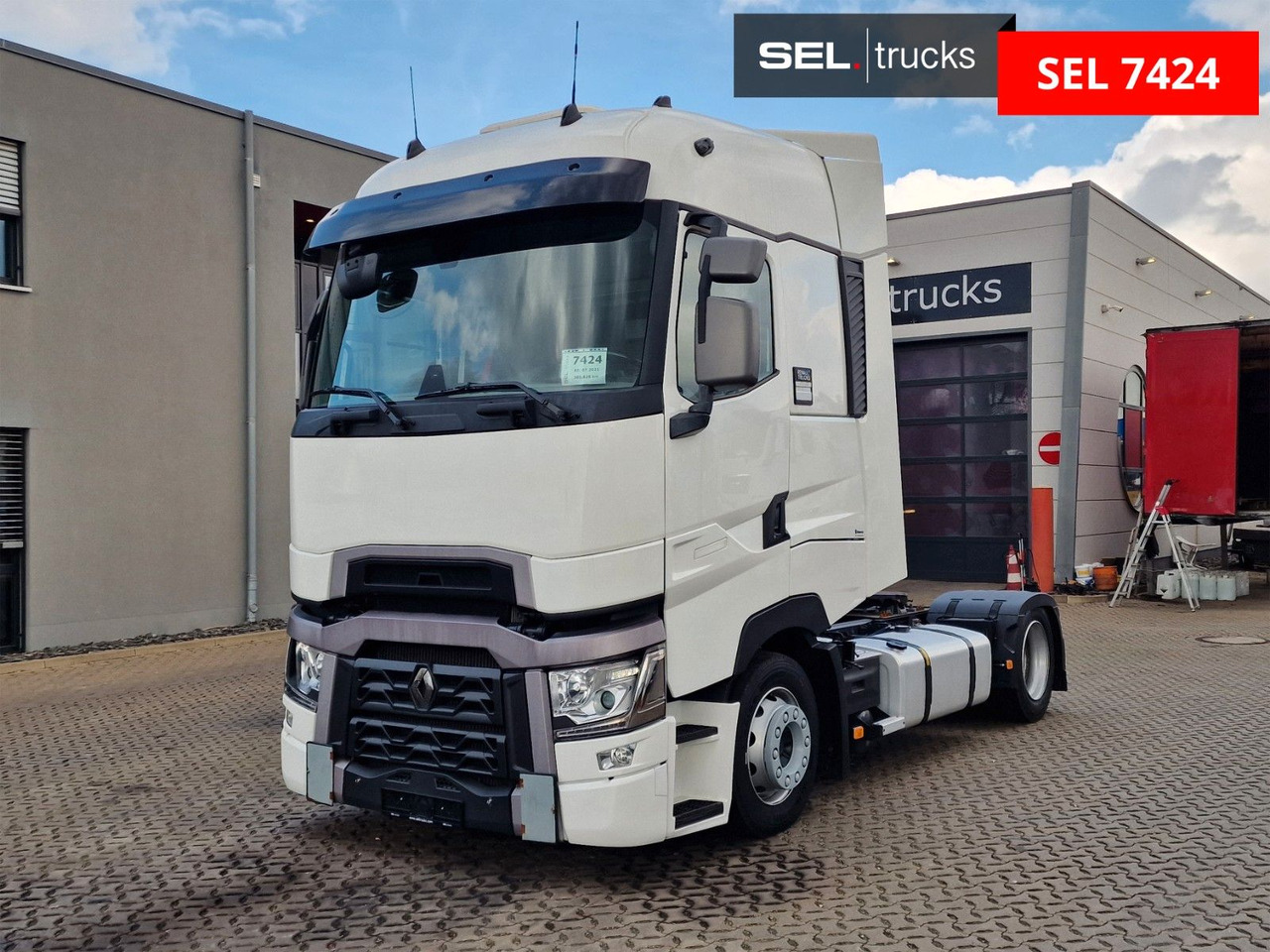 Renault T 480 High / 2 Tanks / Standklima / Euro 6D - Tractor unit: picture 1 Renault T 480 High / 2 Tanks / Standklima / Euro 6D - Tractor unit: picture 1