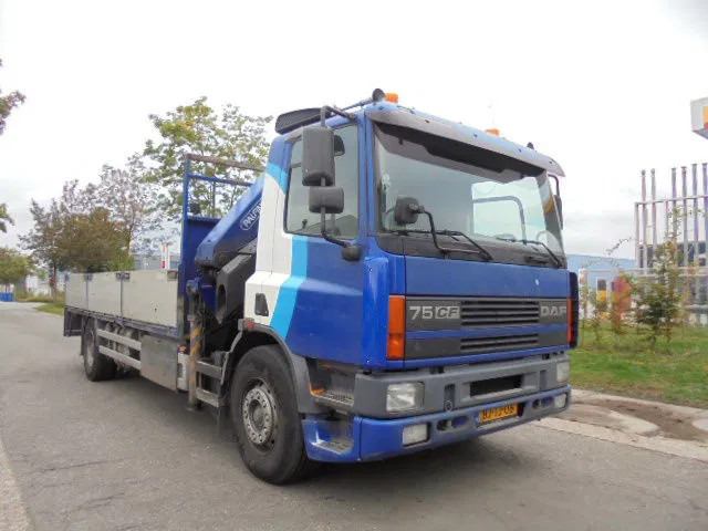 DAF 75.270 4X2 NL TRUCK - Crane truck: picture 4 DAF 75.270 4X2 NL TRUCK - Crane truck: picture 4