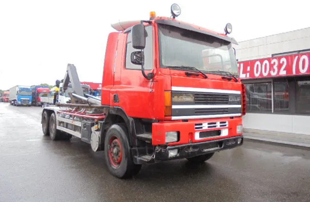 DAF 85.400 85-400 ATI 6X2 BLADGEVEERD - Hook lift truck: picture 3 DAF 85.400 85-400 ATI 6X2 BLADGEVEERD - Hook lift truck: picture 3