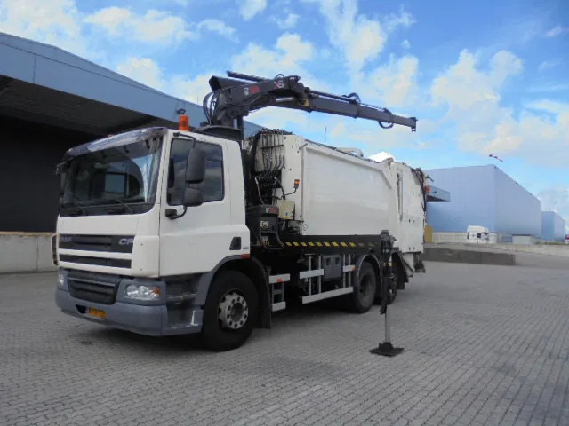Garbage truck DAF CF 75 6X2: picture 14