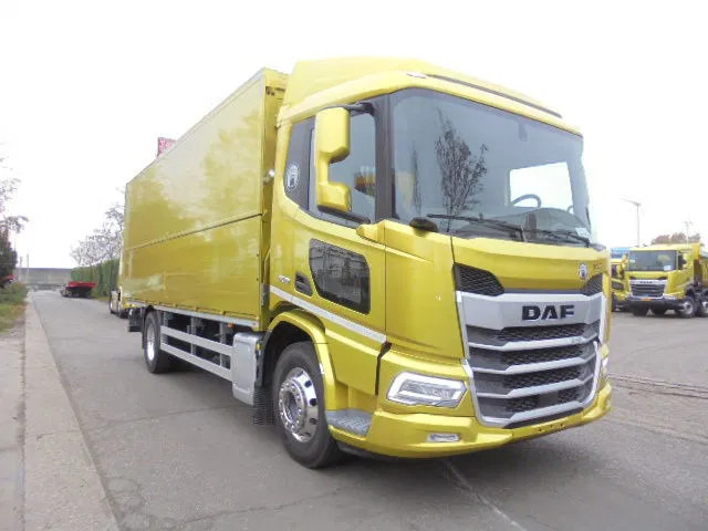 DAF XD 370 FA DEMO MET FABRIEKS GARANTIE - Box truck: picture 4 DAF XD 370 FA DEMO MET FABRIEKS GARANTIE - Box truck: picture 4