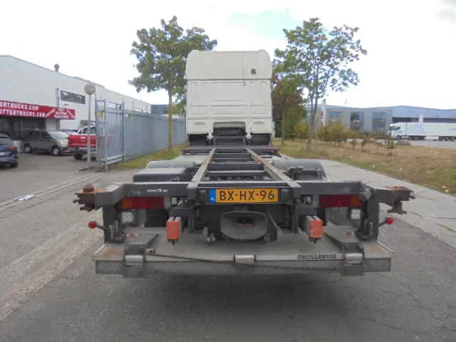 DAF XF 105 410 NL truck - Container transporter/ Swap body truck: picture 5 DAF XF 105 410 NL truck - Container transporter/ Swap body truck: picture 5