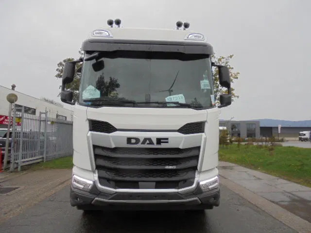 DAF XF 480 6X2 MET FABRIEKS GARANTIE - Cab chassis truck: picture 2 DAF XF 480 6X2 MET FABRIEKS GARANTIE - Cab chassis truck: picture 2