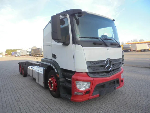Mercedes-Benz Actros 2340 LL - Autotransporter truck: picture 5 Mercedes-Benz Actros 2340 LL - Autotransporter truck: picture 5
