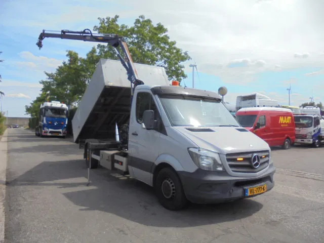 Mercedes-Benz Sprinter 310 CDI NL KENTEKEN - Tipper van: picture 3 Mercedes-Benz Sprinter 310 CDI NL KENTEKEN - Tipper van: picture 3