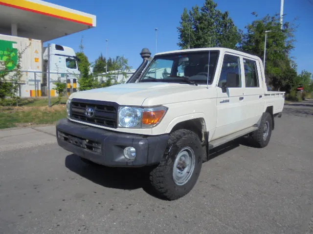 Toyota Land Cruiser HJ79L 4X4 CREWCAB PICKUP EXPORT OUTSIDE EU ONLY - Car: picture 1 Toyota Land Cruiser HJ79L 4X4 CREWCAB PICKUP EXPORT OUTSIDE EU ONLY - Car: picture 1