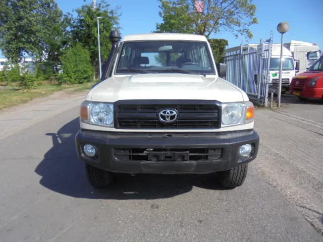 Toyota Land Cruiser HZJ78L 4X4 EXPORT OUTSIDE EU ONLY - Car: picture 2 Toyota Land Cruiser HZJ78L 4X4 EXPORT OUTSIDE EU ONLY - Car: picture 2