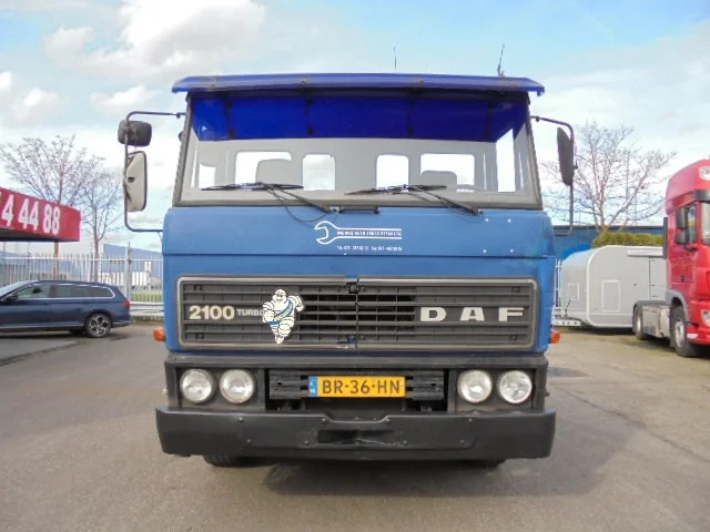 DAF 2100 DHTD - Tractor unit: picture 2 DAF 2100 DHTD - Tractor unit: picture 2