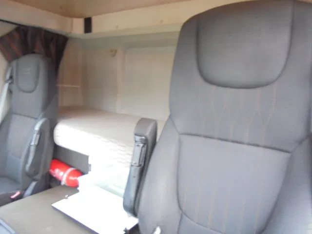 Tractor unit DAF CF 410 SSC: picture 13
