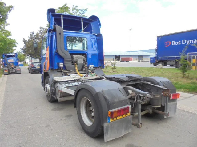 DAF CF 75.270 CF 75 HANDGESCHAKELD NL TRUCK TUV APK 09-05-2026 - Tractor unit: picture 3 DAF CF 75.270 CF 75 HANDGESCHAKELD NL TRUCK TUV APK 09-05-2026 - Tractor unit: picture 3