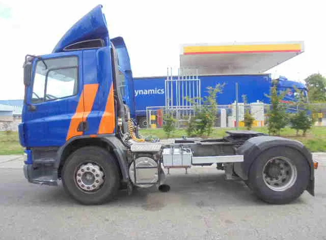 DAF CF 75.270 CF 75 HANDGESCHAKELD NL TRUCK TUV APK 09-05-2026 - Tractor unit: picture 2 DAF CF 75.270 CF 75 HANDGESCHAKELD NL TRUCK TUV APK 09-05-2026 - Tractor unit: picture 2