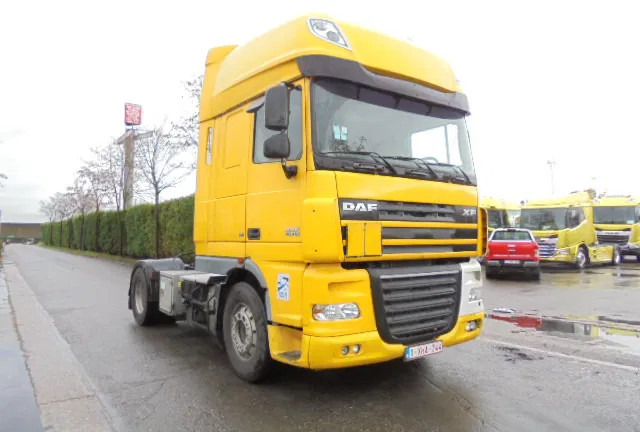 DAF XF 105.410 EURO 5 - Tractor unit: picture 1 DAF XF 105.410 EURO 5 - Tractor unit: picture 1