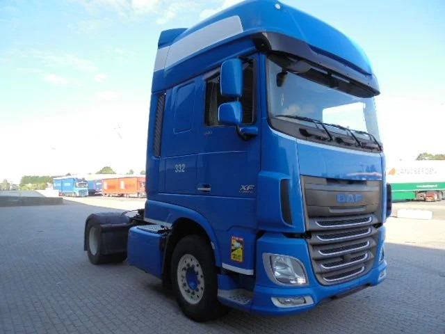 DAF XF 106.460 - Tractor unit: picture 3 DAF XF 106.460 - Tractor unit: picture 3