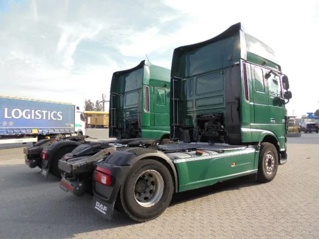DAF XF 106.460 SUPER SPACE CAB - Tractor unit: picture 5 DAF XF 106.460 SUPER SPACE CAB - Tractor unit: picture 5