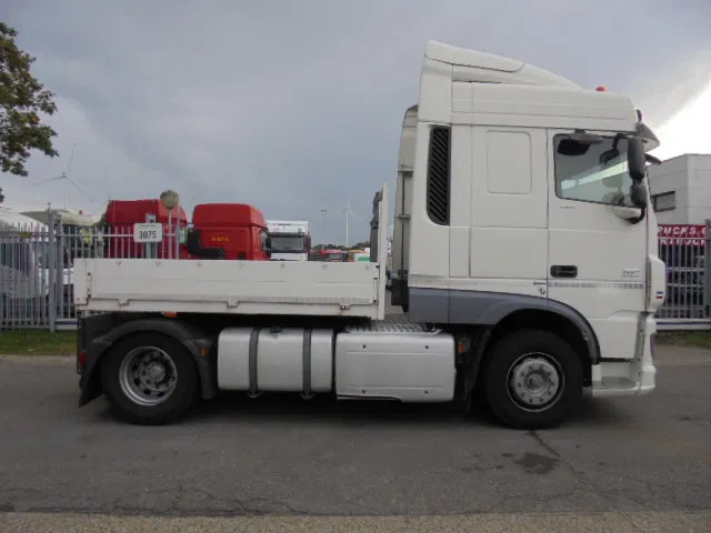 DAF XF 440 - Tractor unit: picture 4 DAF XF 440 - Tractor unit: picture 4