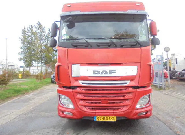 DAF XF 440 TUV 05-2026 - Tractor unit: picture 2 DAF XF 440 TUV 05-2026 - Tractor unit: picture 2