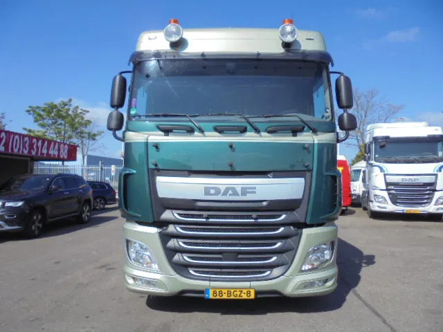DAF XF 460 6X2 RETARDER NL TRUCK - Tractor unit: picture 2 DAF XF 460 6X2 RETARDER NL TRUCK - Tractor unit: picture 2