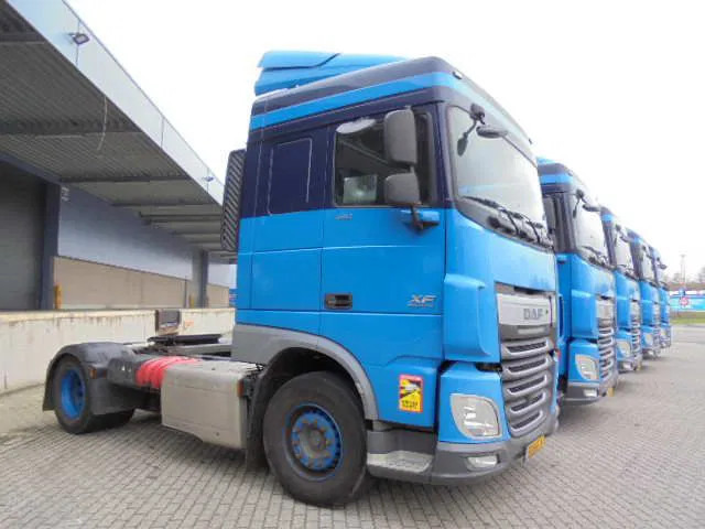 DAF XF XF 106 SPACECAB - Tractor unit: picture 4 DAF XF XF 106 SPACECAB - Tractor unit: picture 4