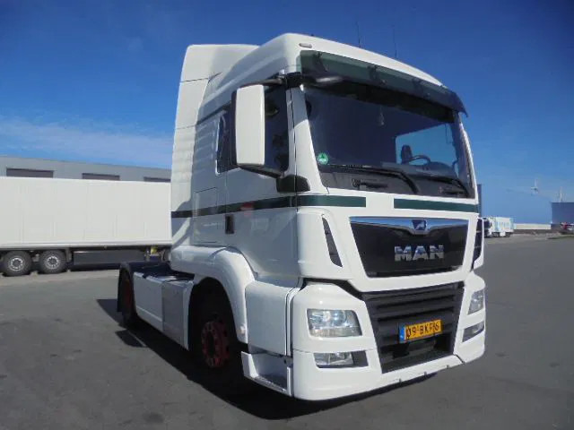 MAN TGS 18.320 - Tractor unit: picture 3 MAN TGS 18.320 - Tractor unit: picture 3