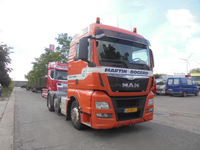 MAN TGX 26.440 XL NL TRUCK - Tractor unit: picture 3 MAN TGX 26.440 XL NL TRUCK - Tractor unit: picture 3