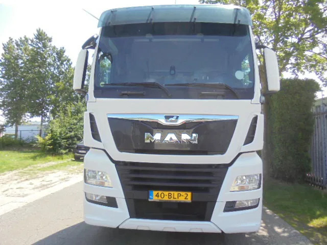 MAN TGX 26.500 XXL NL TRUCK SMART TACHO 16X IN STOCK - Tractor unit: picture 2 MAN TGX 26.500 XXL NL TRUCK SMART TACHO 16X IN STOCK - Tractor unit: picture 2