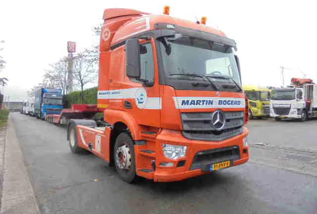 Mercedes-Benz Actros 1840 - Tractor unit: picture 2 Mercedes-Benz Actros 1840 - Tractor unit: picture 2