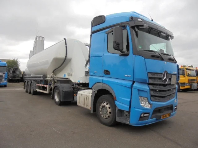 Mercedes-Benz Actros 1842 + FELDBINDER - Tractor unit: picture 2 Mercedes-Benz Actros 1842 + FELDBINDER - Tractor unit: picture 2