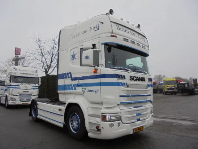 Scania R450 STREAMLINE + RETARDER NL TRUCK - Tractor unit: picture 3 Scania R450 STREAMLINE + RETARDER NL TRUCK - Tractor unit: picture 3