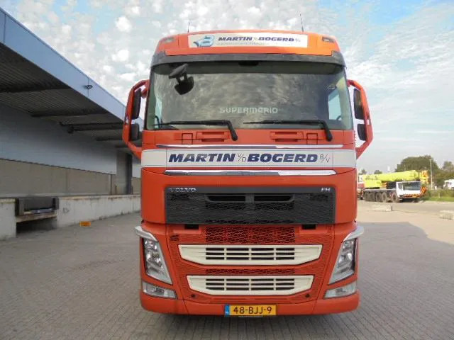 Volvo FH 460 - Tractor unit: picture 2 Volvo FH 460 - Tractor unit: picture 2