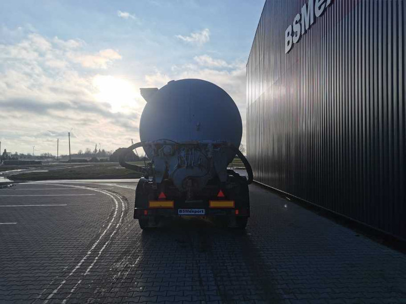 THOMPSON CARMICHAEL TT3521 cement tank trailer - Tanker semi-trailer: picture 4 THOMPSON CARMICHAEL TT3521 cement tank trailer - Tanker semi-trailer: picture 4
