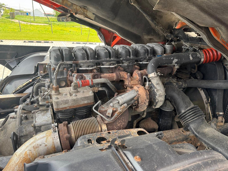 Tractor unit Scania R 124 LA 360, Manual pump.: picture 18