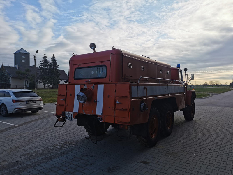 ZIL 131 PNS110 - Fire truck: picture 5 ZIL 131 PNS110 - Fire truck: picture 5