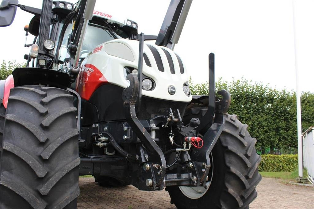 Steyr 6145 Profi CVT - Farm tractor: picture 4 Steyr 6145 Profi CVT - Farm tractor: picture 4