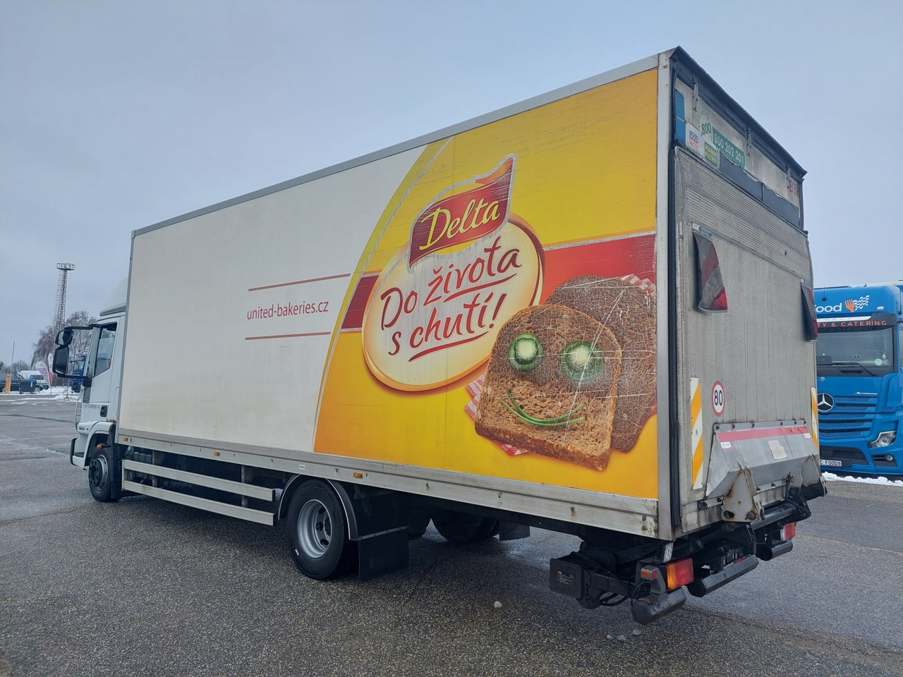 Iveco EuroCargo ML120EL22 - Box truck: picture 4 Iveco EuroCargo ML120EL22 - Box truck: picture 4