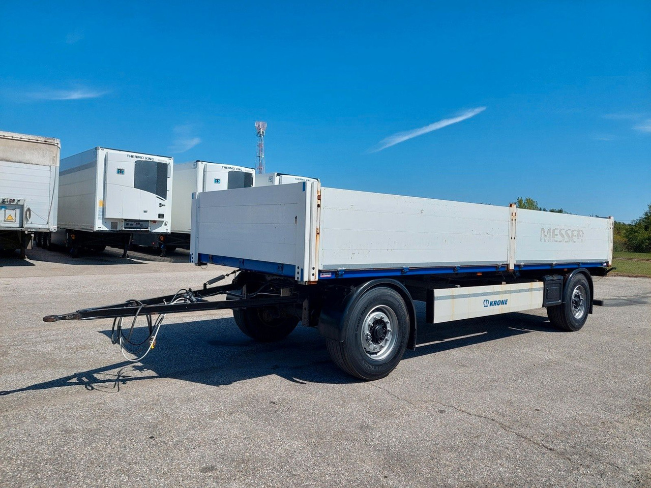 Krone AZW 18 Baustoffanhänger - Dropside/ Flatbed trailer: picture 1 Krone AZW 18 Baustoffanhänger - Dropside/ Flatbed trailer: picture 1