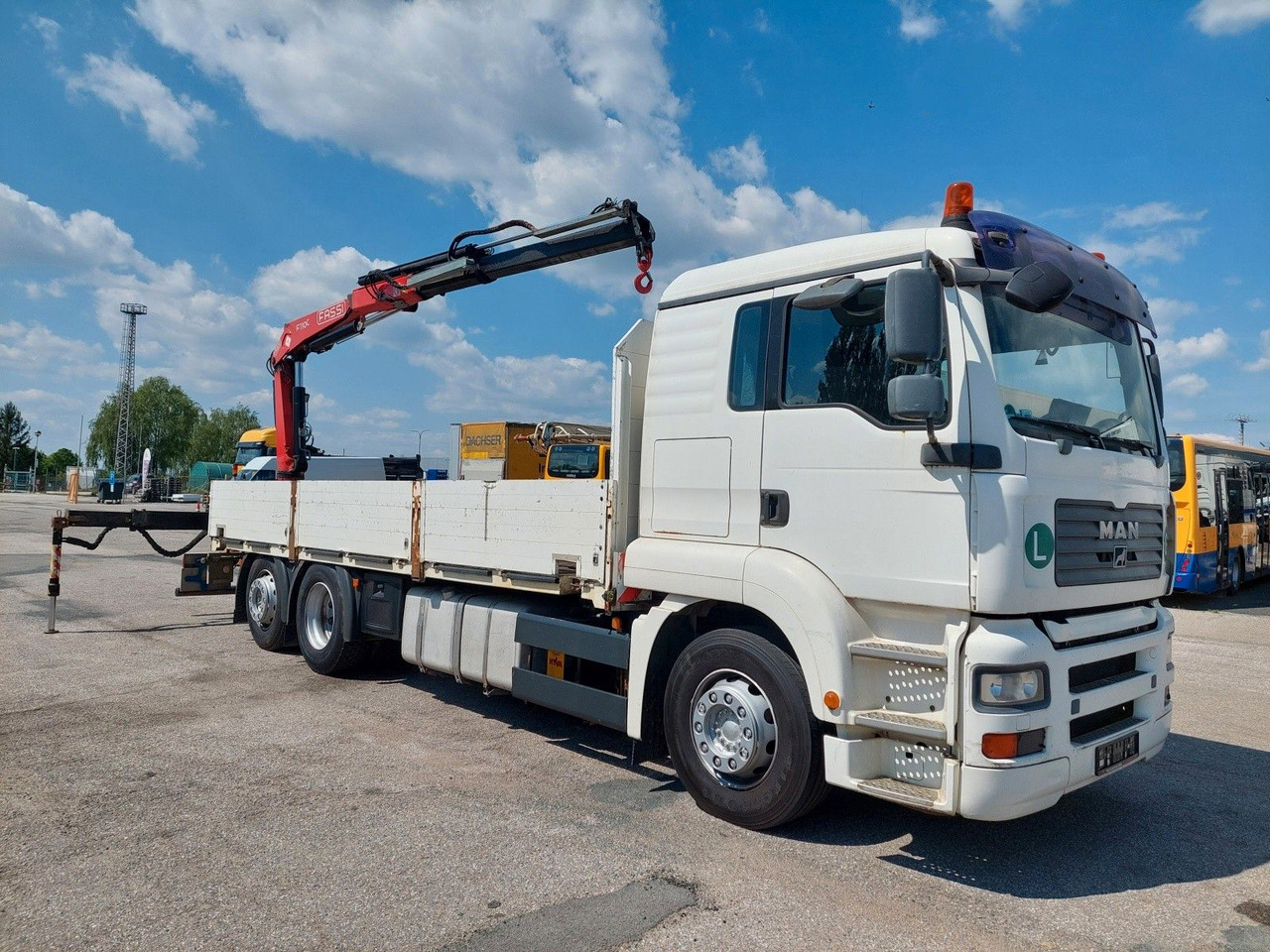 MAN GA 26.320 6X2-2 BL + Kran Fassi F110AC22 - Dropside/ Flatbed truck, Crane truck: picture 2 MAN GA 26.320 6X2-2 BL + Kran Fassi F110AC22 - Dropside/ Flatbed truck, Crane truck: picture 2