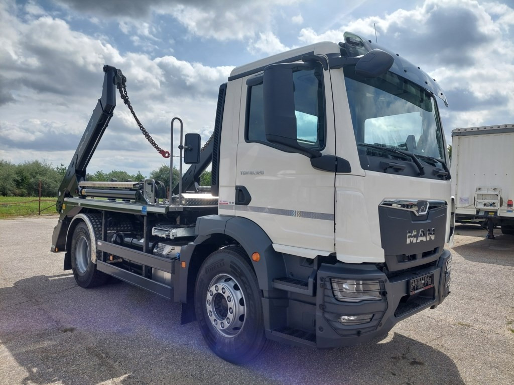 MAN TGM 18.320 BL - Skip loader truck: picture 2 MAN TGM 18.320 BL - Skip loader truck: picture 2
