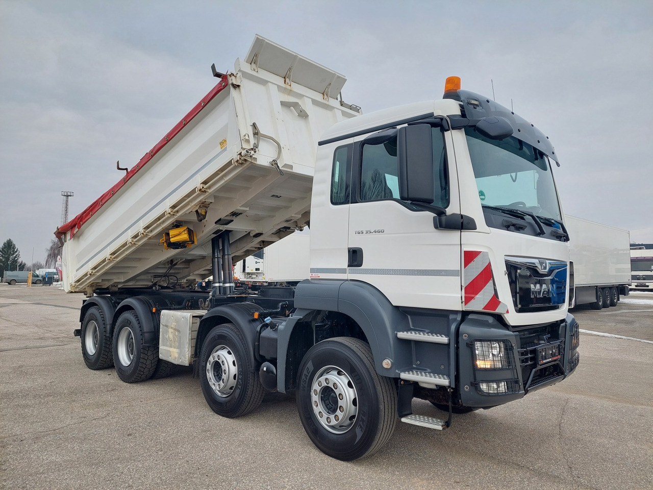 MAN TGS 35.460 8x4 BB Meiller Bordmatik - Tipper: picture 2 MAN TGS 35.460 8x4 BB Meiller Bordmatik - Tipper: picture 2
