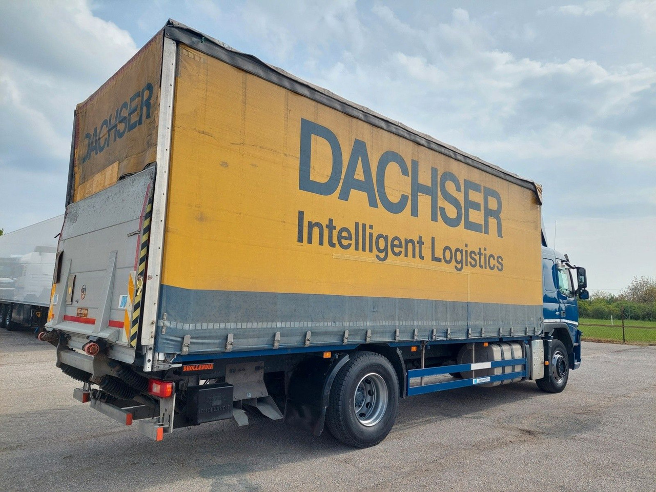 Volvo FM13 420 42R 4x2 BL Edscha - Curtain side truck: picture 4 Volvo FM13 420 42R 4x2 BL Edscha - Curtain side truck: picture 4
