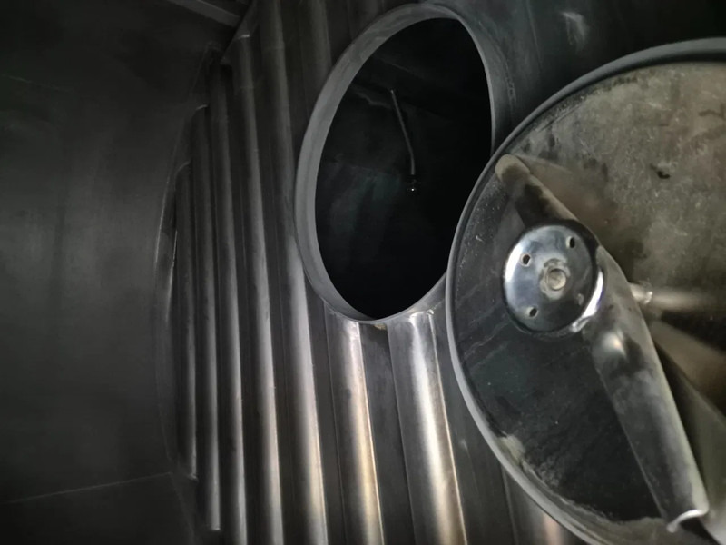 Tanker semi-trailer for transportation of milk Magyar 29000L INSULATED INOX TANK - 1 COMP - HYDRAULIC PUMP: picture 14 Tanker semi-trailer for transportation of milk Magyar 29000L INSULATED INOX TANK - 1 COMP - HYDRAULIC PUMP: picture 14