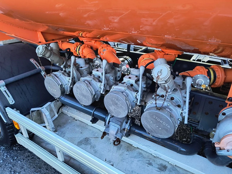 Tanker truck for transportation of fuel Renault Midlum 300 DXI 13500L CARBURANT / FUEL - 4 COMP: picture 15