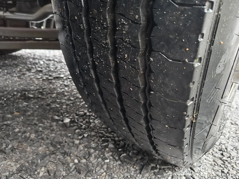 Renault Premium 320 FUEL / CARBURANT 18000L - 5 COMP leasing Renault Premium 320 FUEL / CARBURANT 18000L - 5 COMP: picture 17