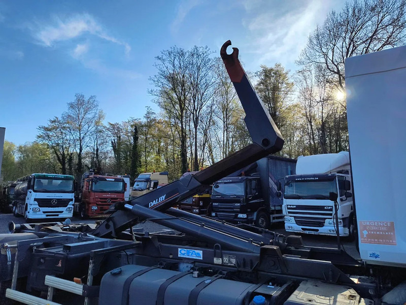 Hook lift truck Renault Premium Lander 410 DXI HOOK SYSTEM - AIRCO - BED: picture 19