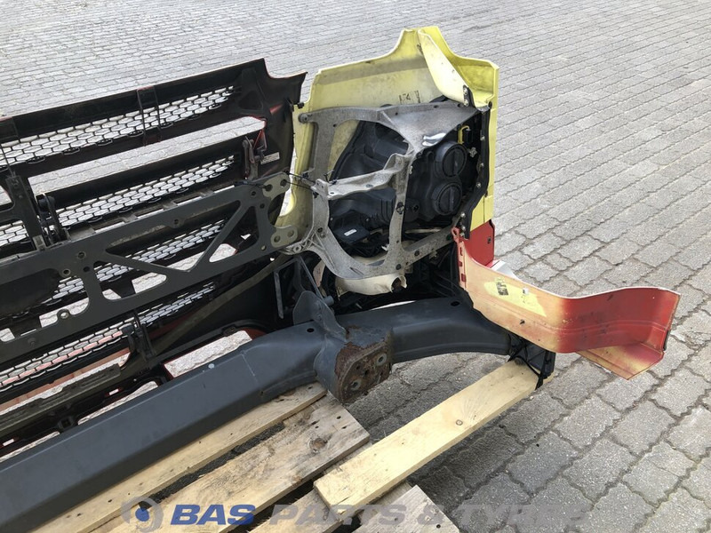 DAF CF Euro 6 Bumper DAF 1837644 - Bumper for Truck: picture 5 DAF CF Euro 6 Bumper DAF 1837644 - Bumper for Truck: picture 5