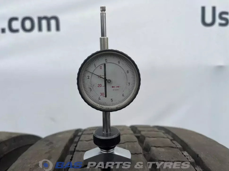Hankook Hankook 315/70R22.5 AH31 150 M+S 3PMSF gebruikte set - Tire for Truck: picture 3 Hankook Hankook 315/70R22.5 AH31 150 M+S 3PMSF gebruikte set - Tire for Truck: picture 3