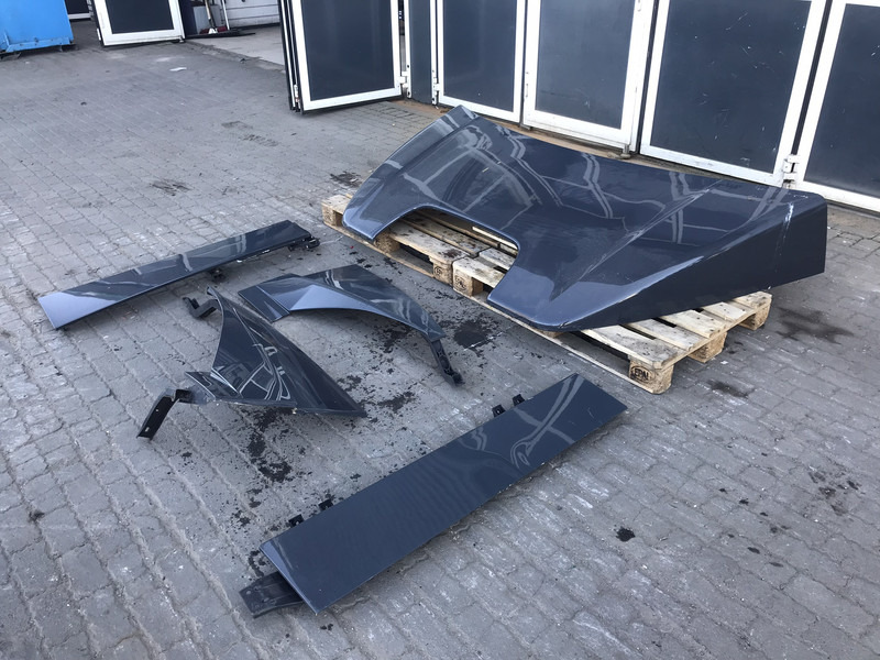 Mercedes-Benz Antos MP4 - Aerodynamics/ Spoiler for Truck: picture 2 Mercedes-Benz Antos MP4 - Aerodynamics/ Spoiler for Truck: picture 2