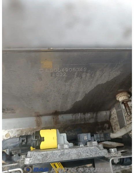 Mercedes-Benz  - Muffler for Truck: picture 5 Mercedes-Benz  - Muffler for Truck: picture 5